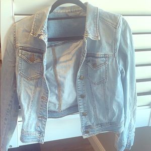 Light wash Denim Jean Jacket